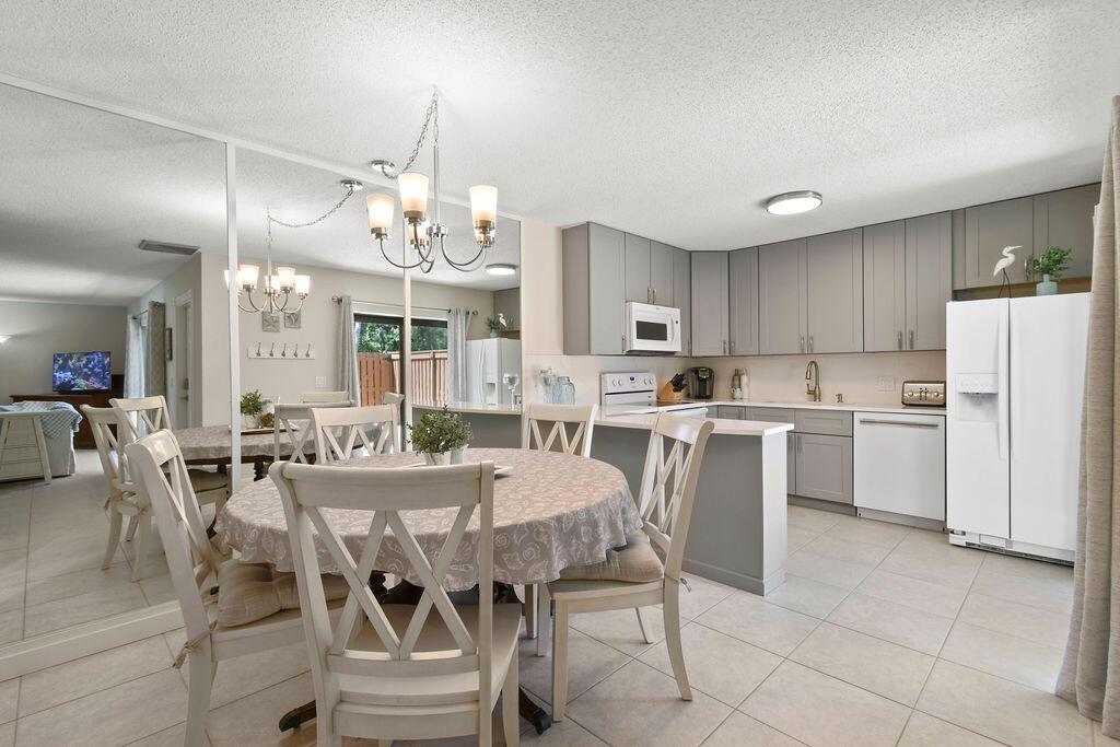 3900 County Line Road Unit: 22a