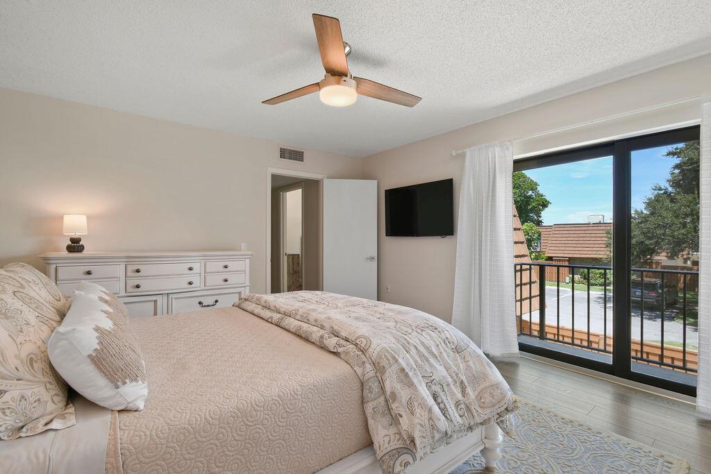 3900 County Line Road Unit: 22a