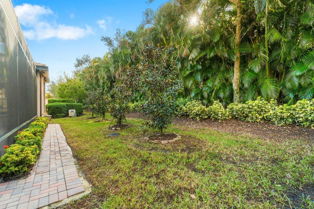 9953 Bluefield Drive