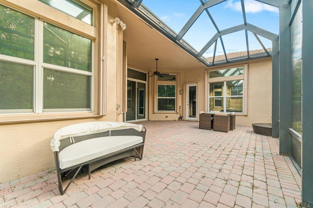 9953 Bluefield Drive