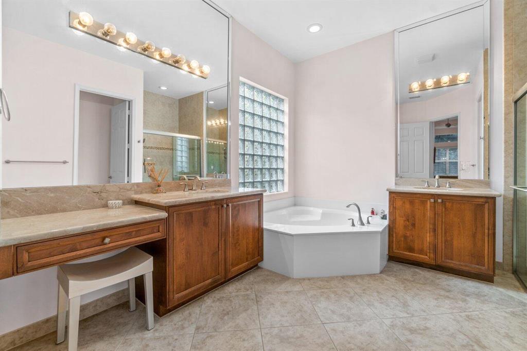 9953 Bluefield Drive