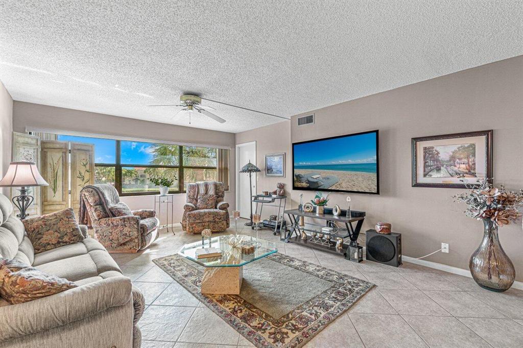 3111 SW 20th Terrace Unit: 22b2