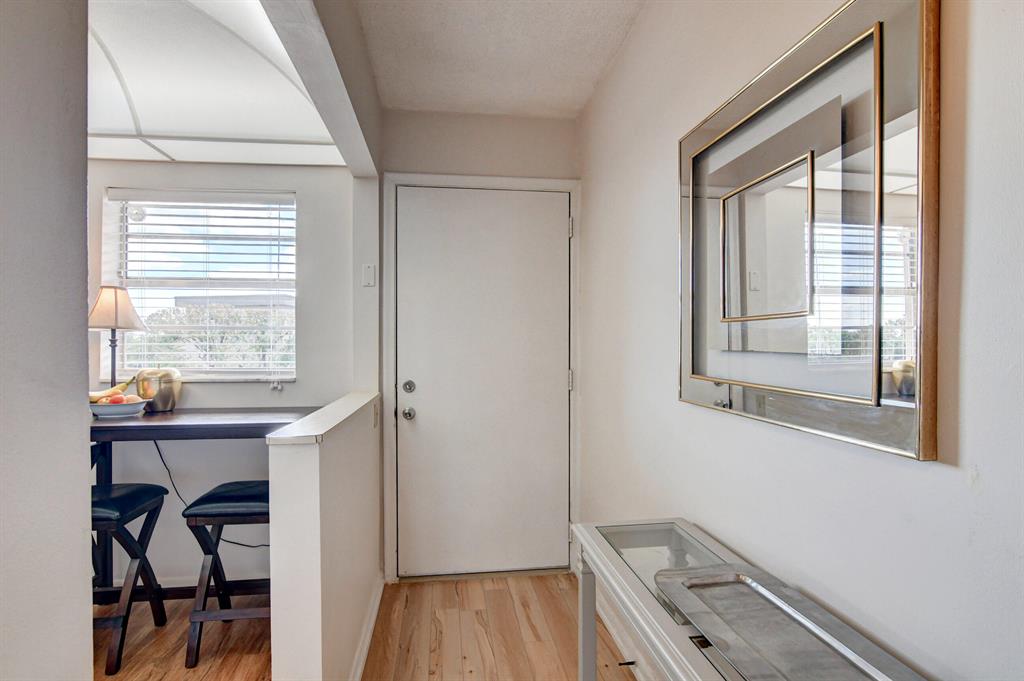 2400 NE 1st Lane Unit: 313