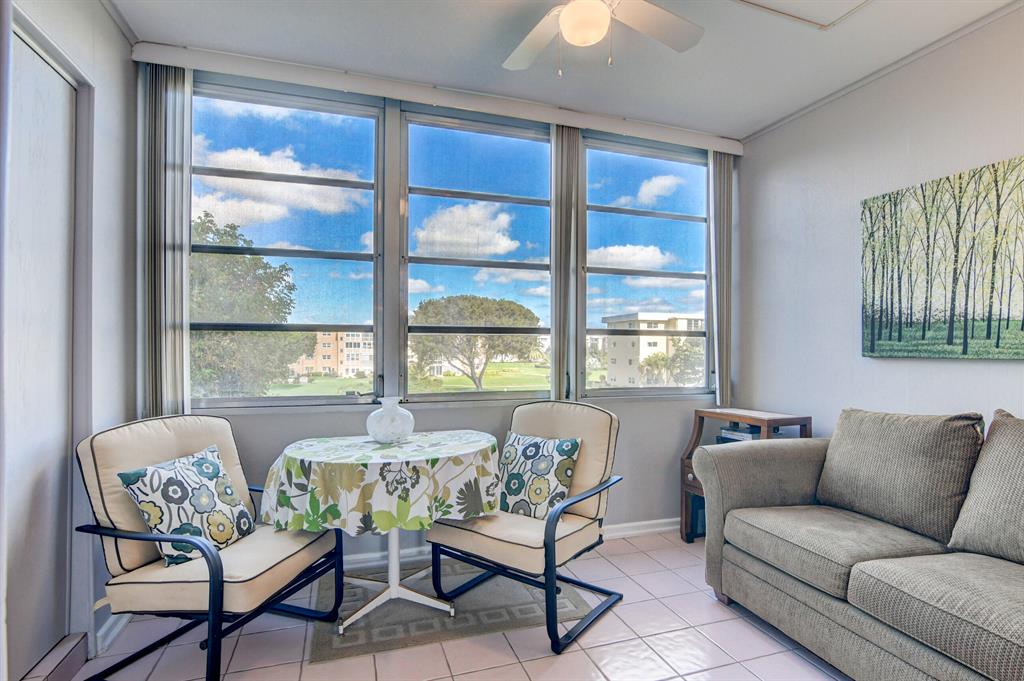 2400 NE 1st Lane Unit: 313