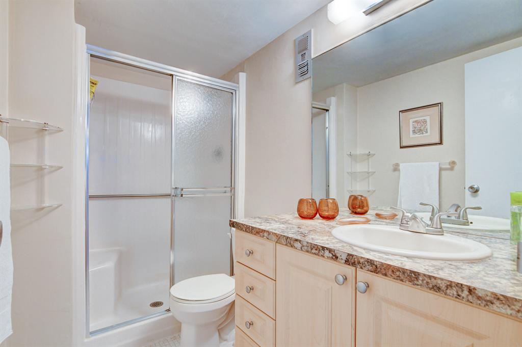 2400 NE 1st Lane Unit: 313
