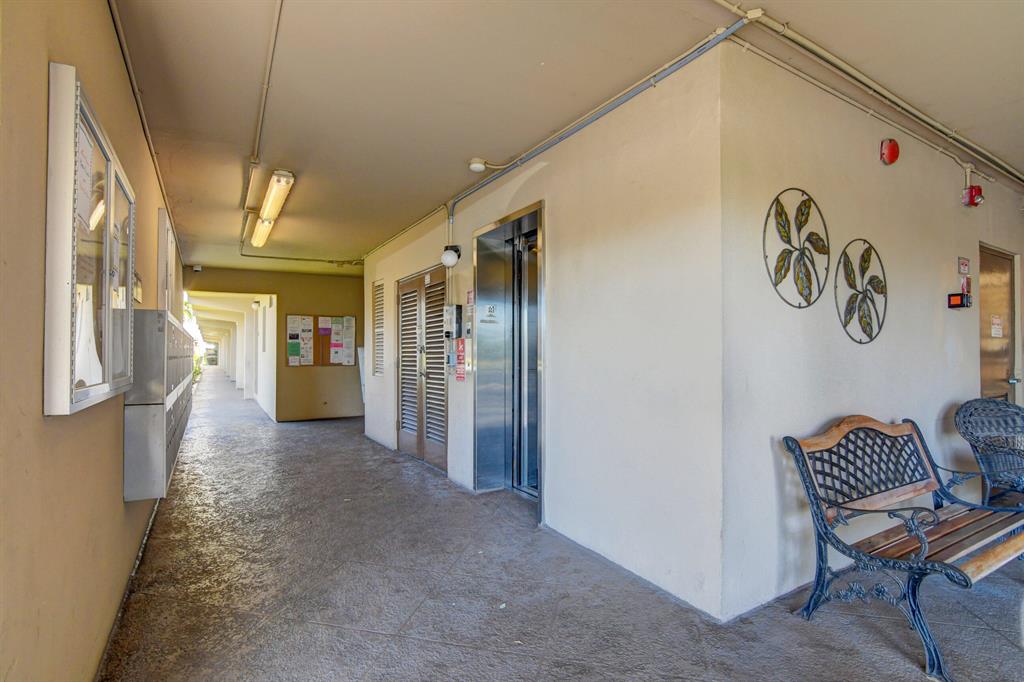2400 NE 1st Lane Unit: 313