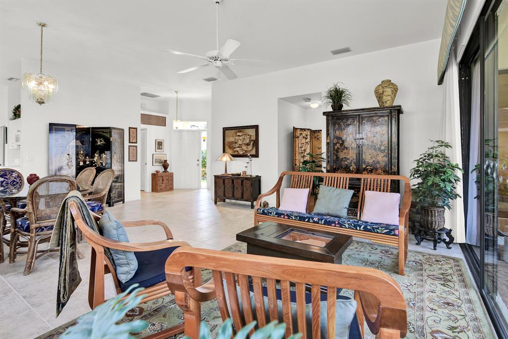 4475 Sherwood Forest Drive