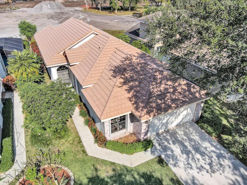 4475 Sherwood Forest Drive