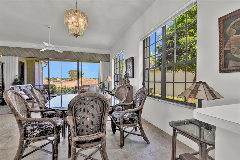 4475 Sherwood Forest Drive