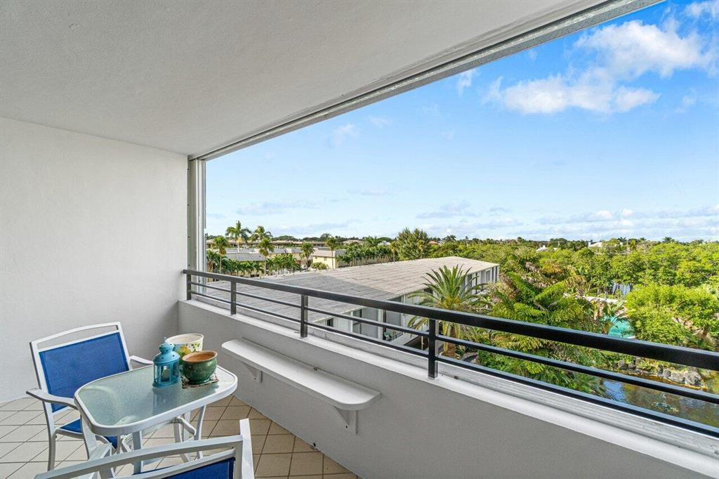 3589 S Ocean Boulevard Unit: 411
