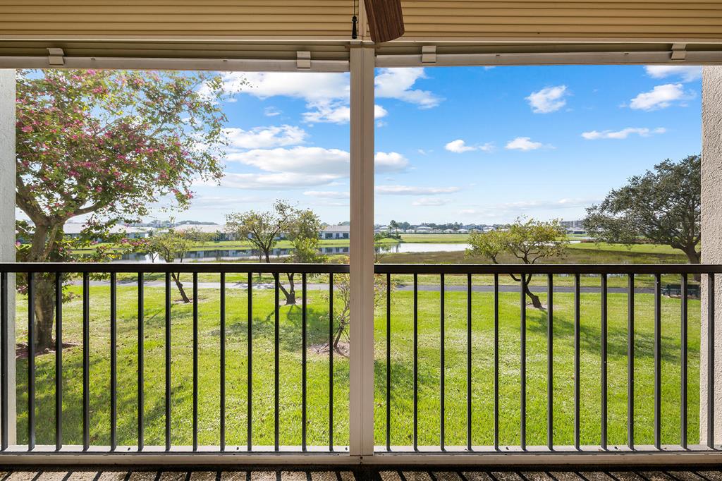 7240 Huntington Lane Unit: 203
