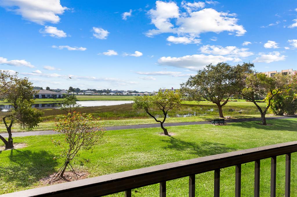 7240 Huntington Lane Unit: 203