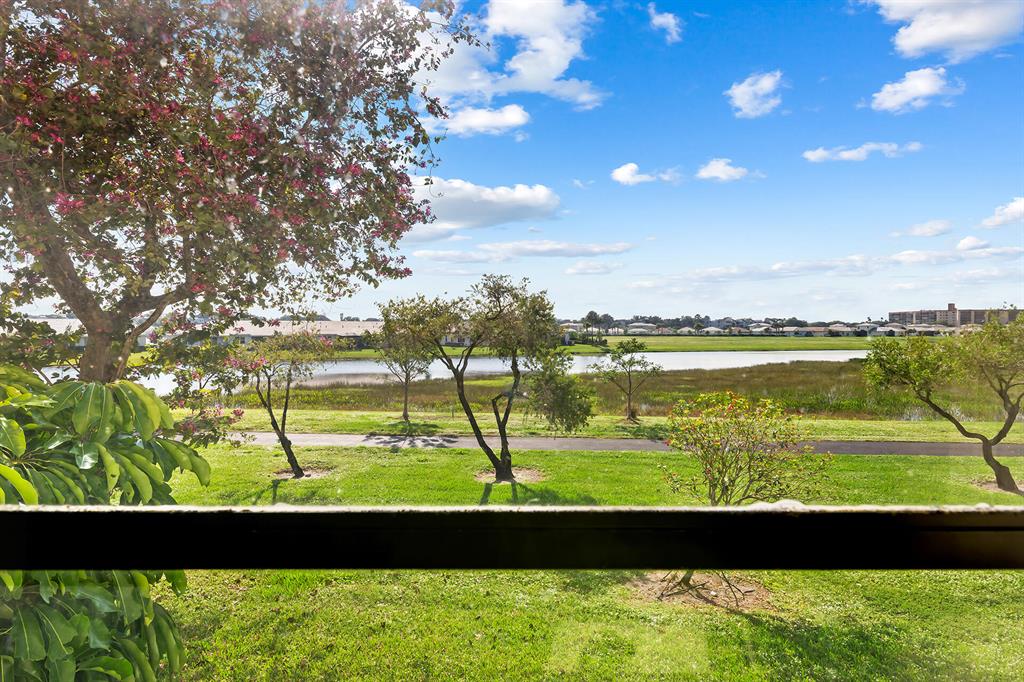 7240 Huntington Lane Unit: 203