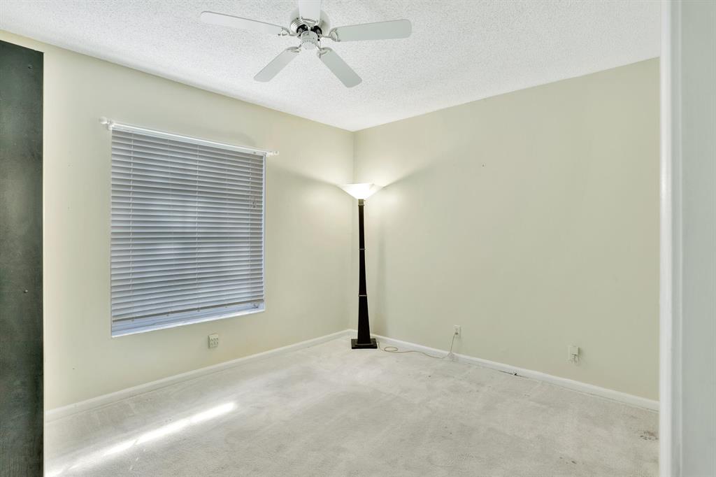 2251 NE 66th Street Unit: 1601