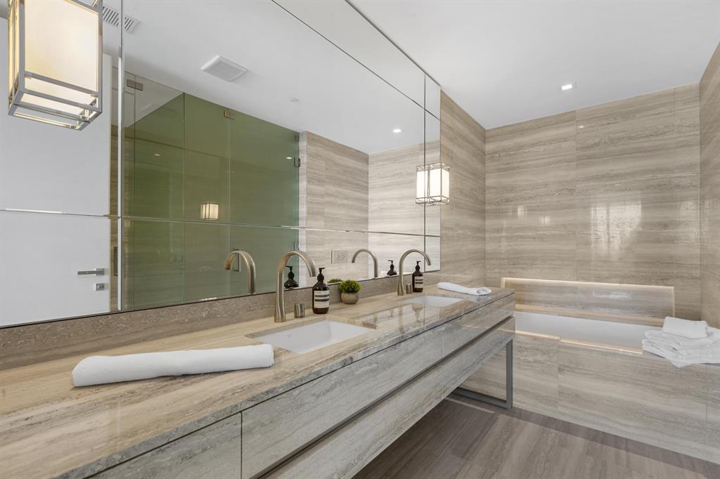 18975 Collins Avenue Unit: 1603