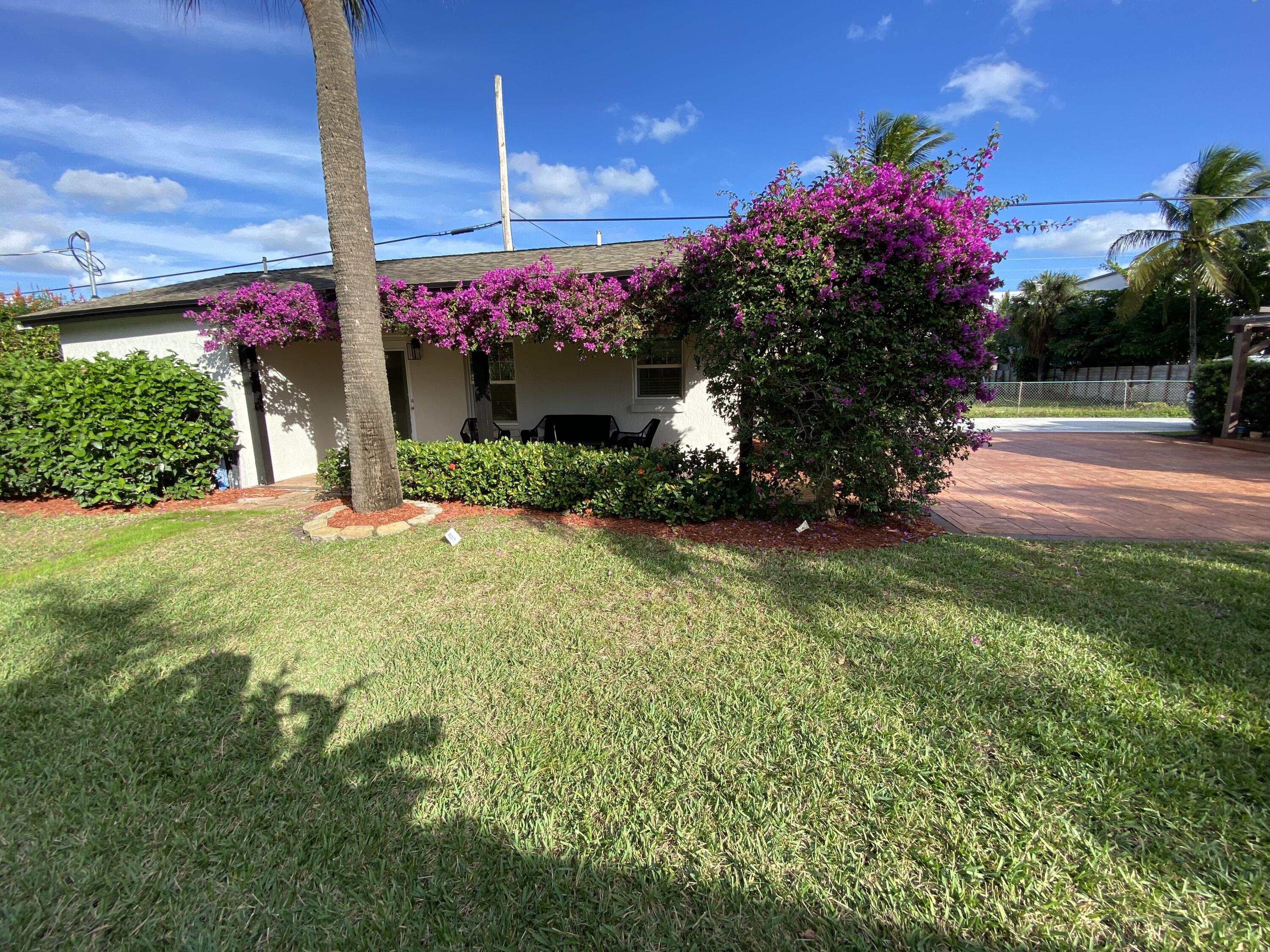231 SE 3rd Avenue Unit: 1