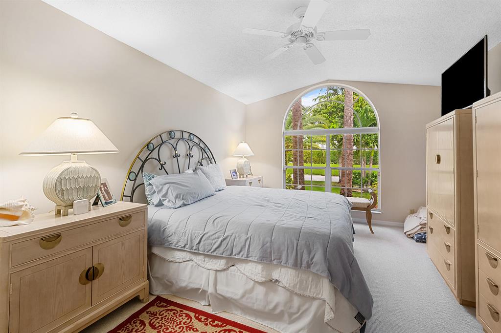 5250 Casa Real Drive