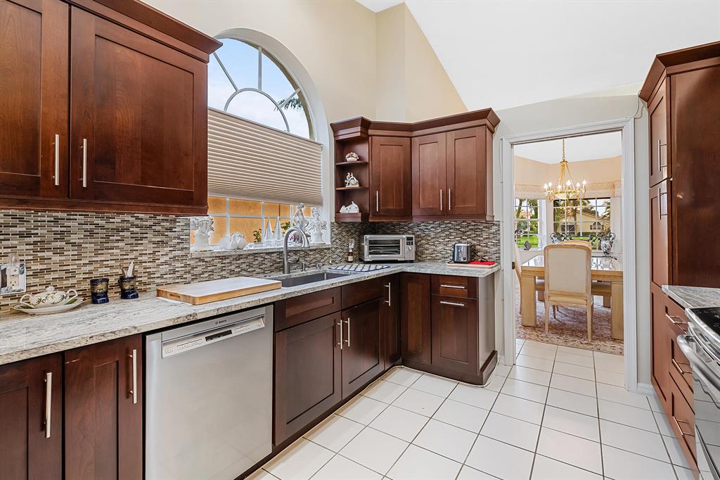 5250 Casa Real Drive