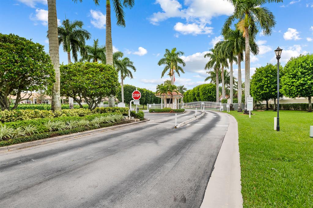 5250 Casa Real Drive