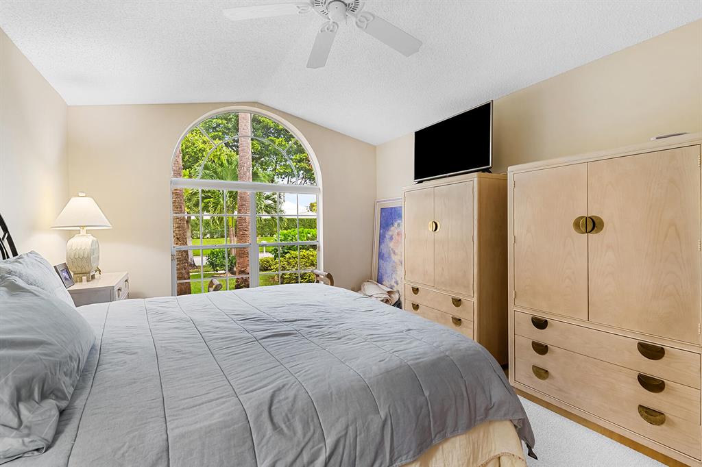 5250 Casa Real Drive
