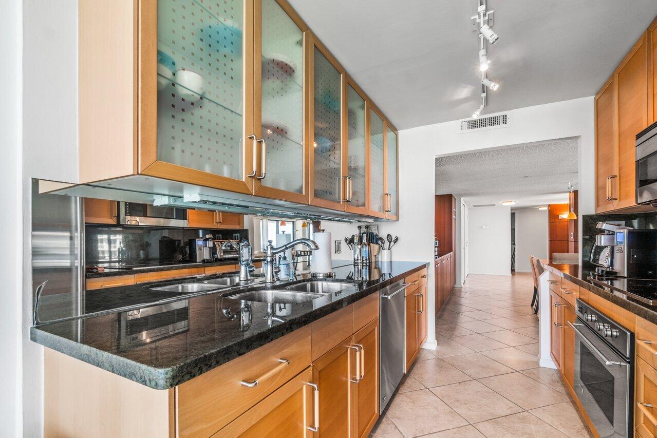 4200 N Ocean Drive Unit: 1-1501