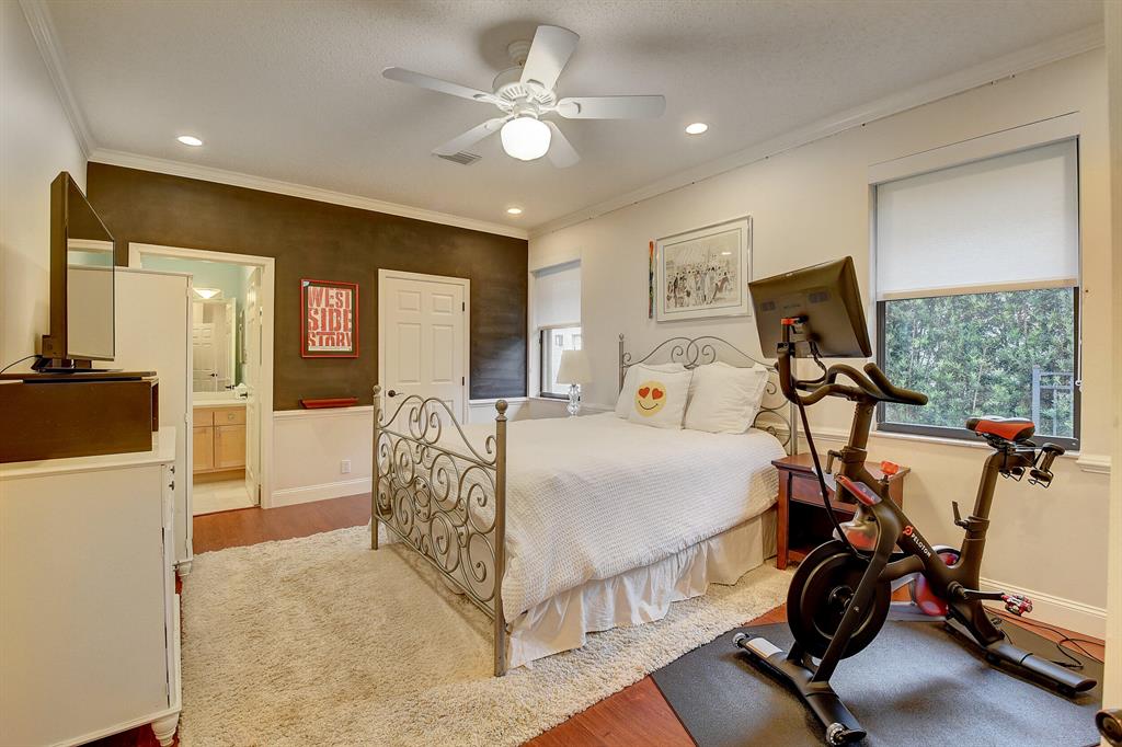 5732 Hamilton Way