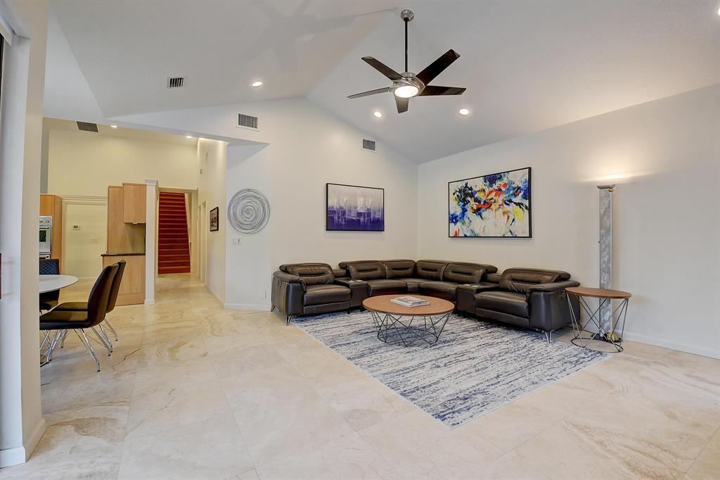 5732 Hamilton Way