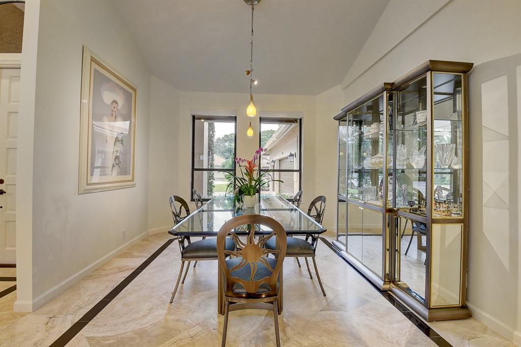 5732 Hamilton Way