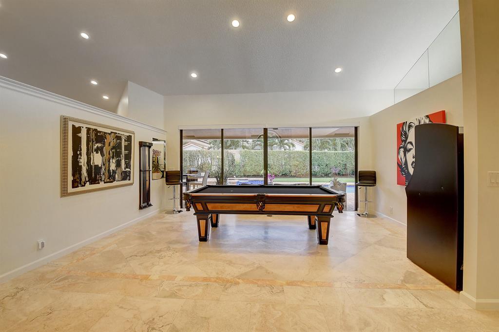 5732 Hamilton Way