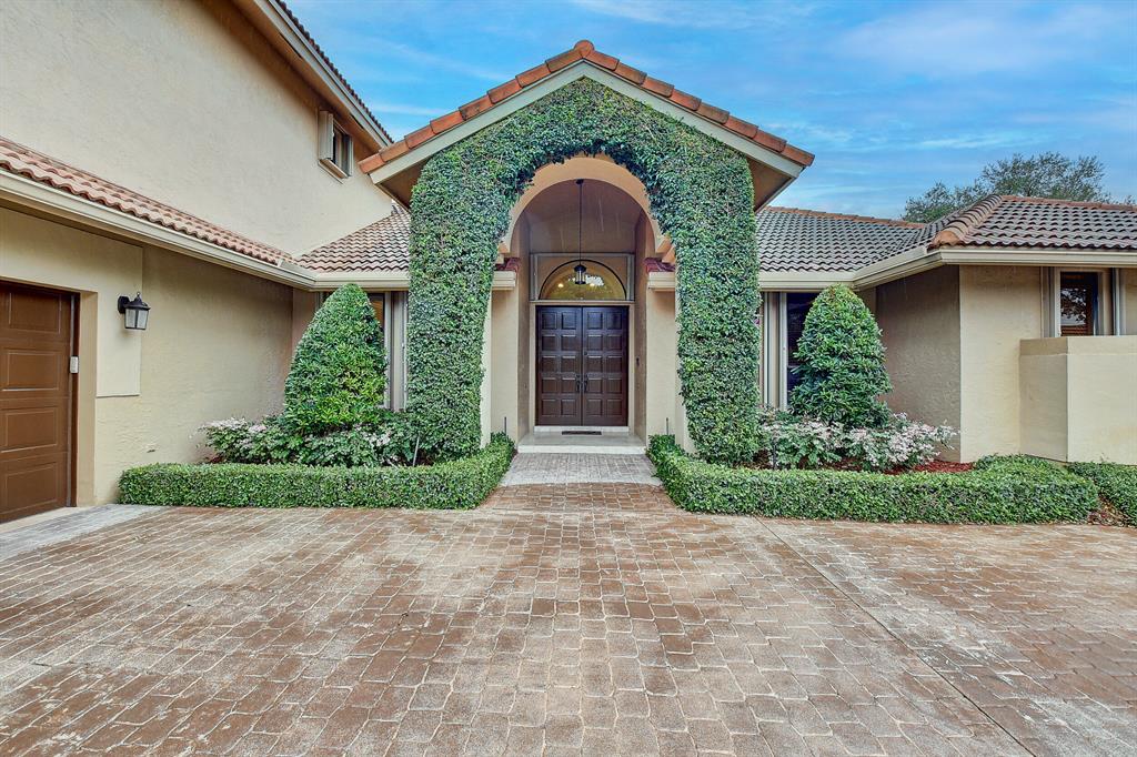 5732 Hamilton Way