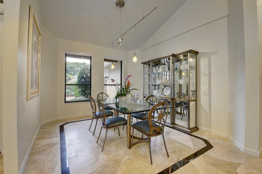 5732 Hamilton Way