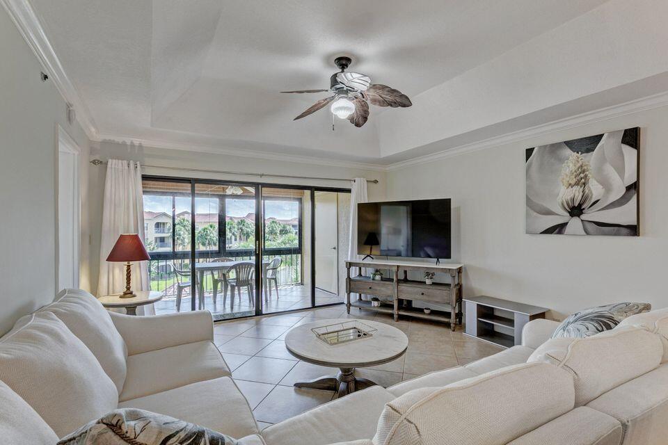 700 Uno Lago Drive Unit: 402