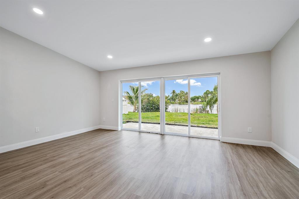 120 Yucatan Drive