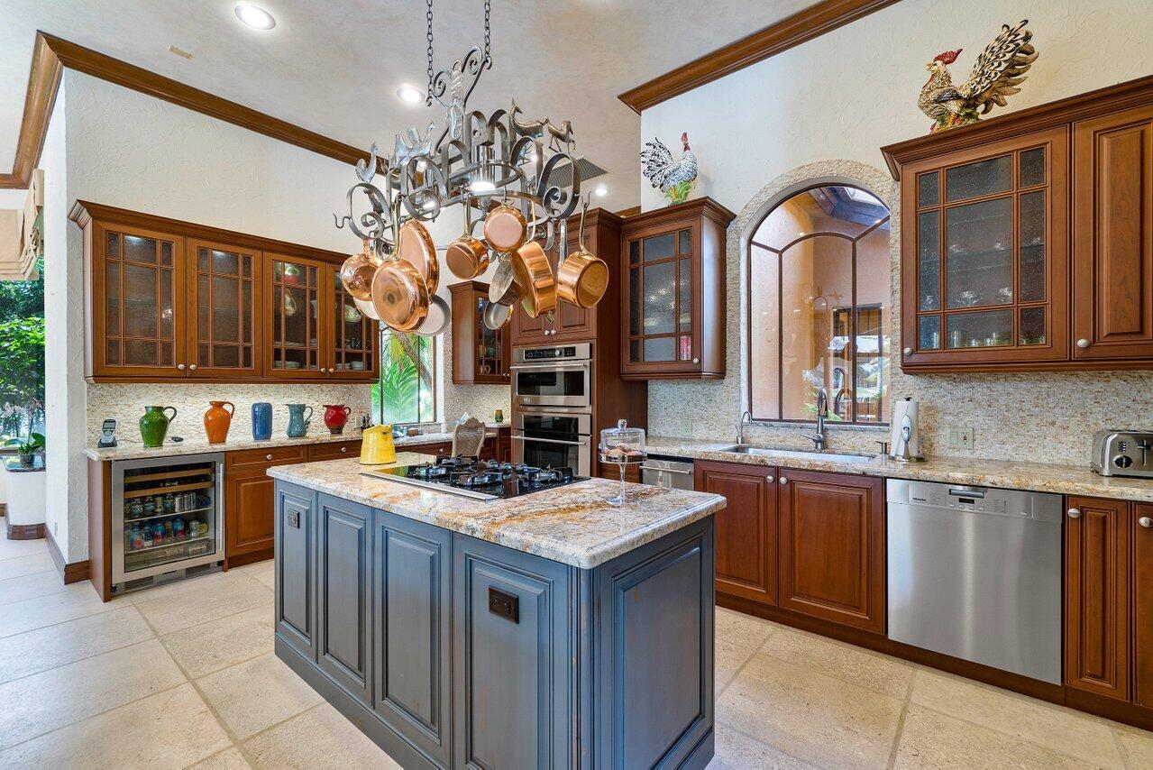 17903 Lake Estates Drive