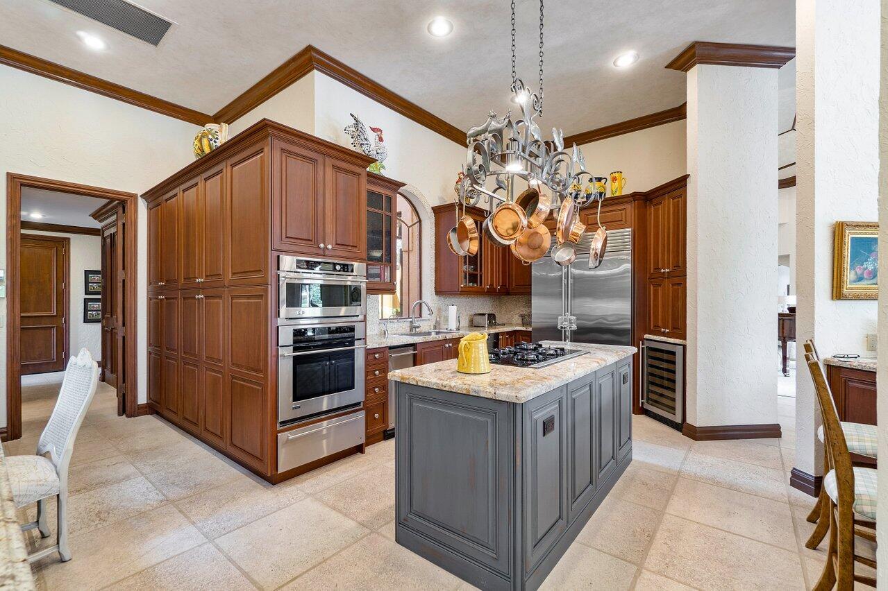 17903 Lake Estates Drive