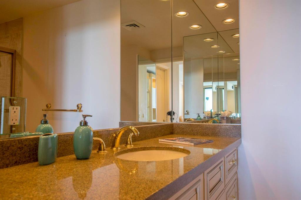 20310 Fairway Oaks Drive Unit: 143