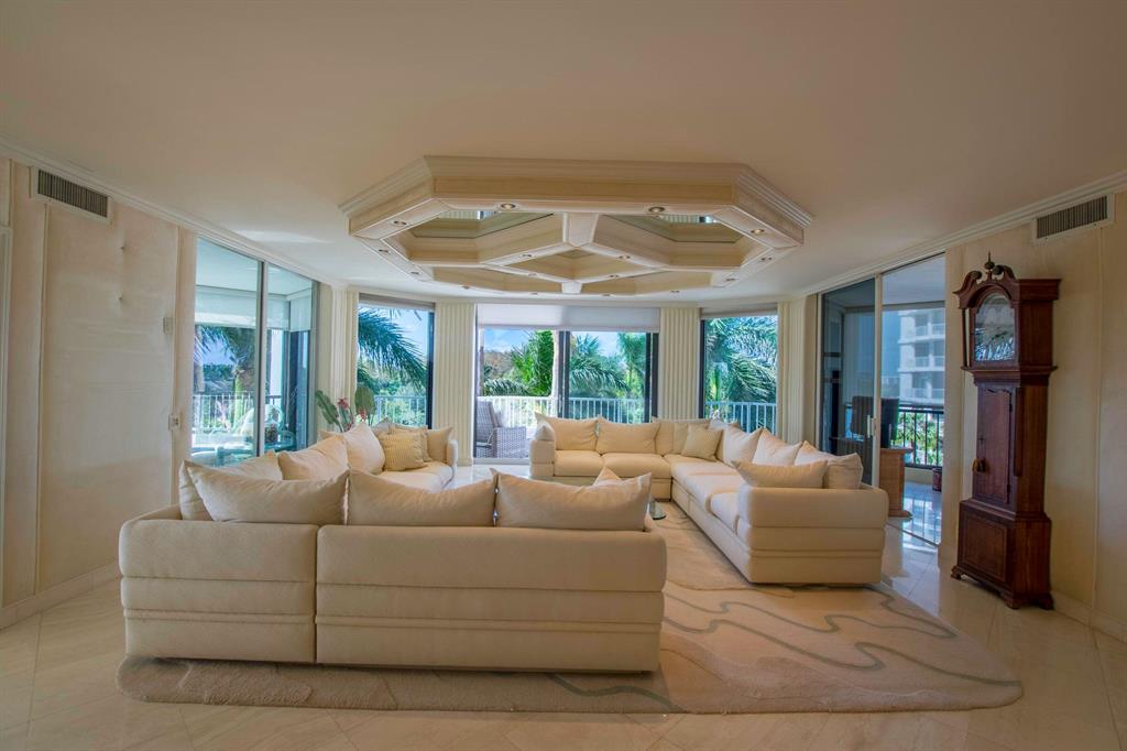 20310 Fairway Oaks Drive Unit: 143