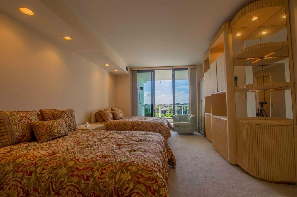 20310 Fairway Oaks Drive Unit: 143