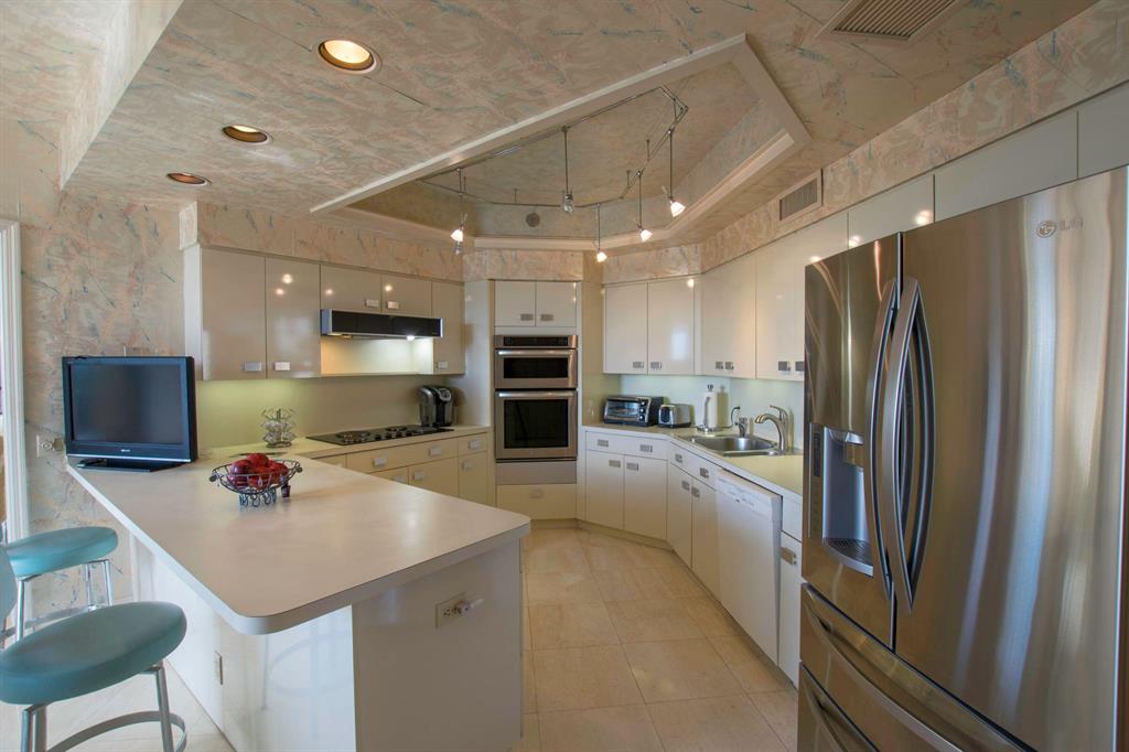 20310 Fairway Oaks Drive Unit: 143