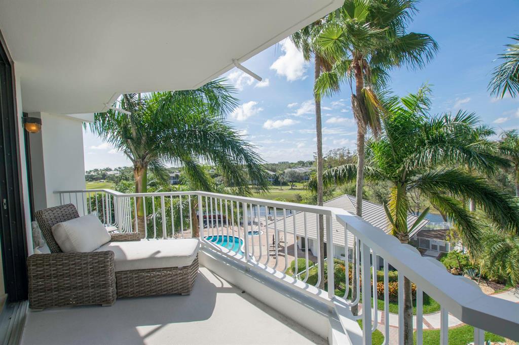 20310 Fairway Oaks Drive Unit: 143