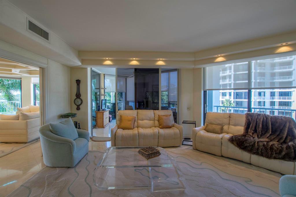 20310 Fairway Oaks Drive Unit: 143
