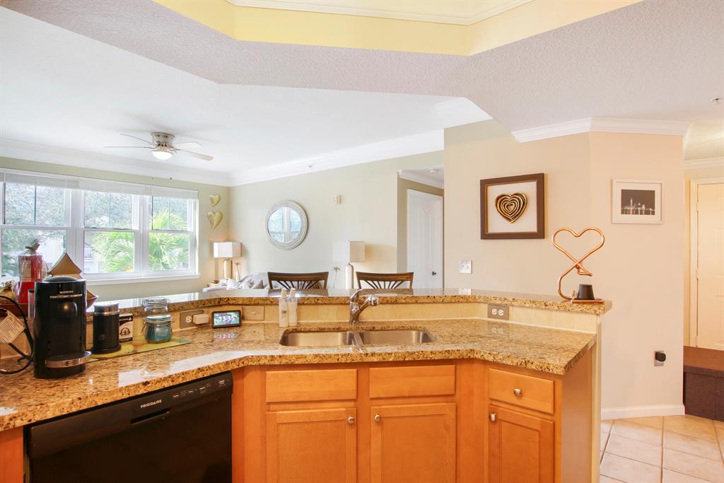 276 Murcia Drive Unit: 212