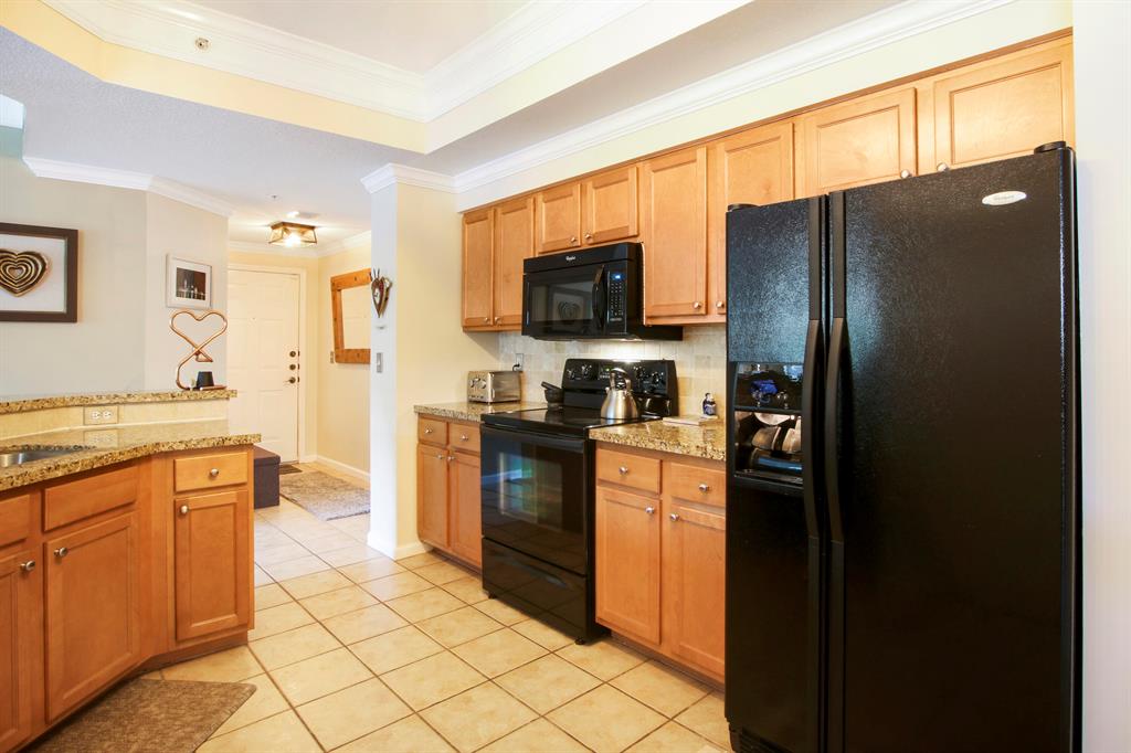 276 Murcia Drive Unit: 212