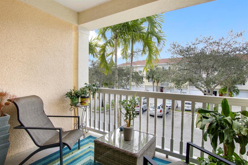 276 Murcia Drive Unit: 212