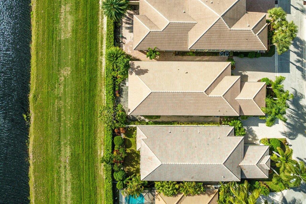 16866 Knightsbridge Lane