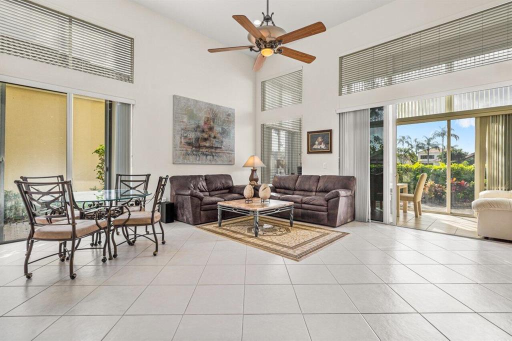 16866 Knightsbridge Lane