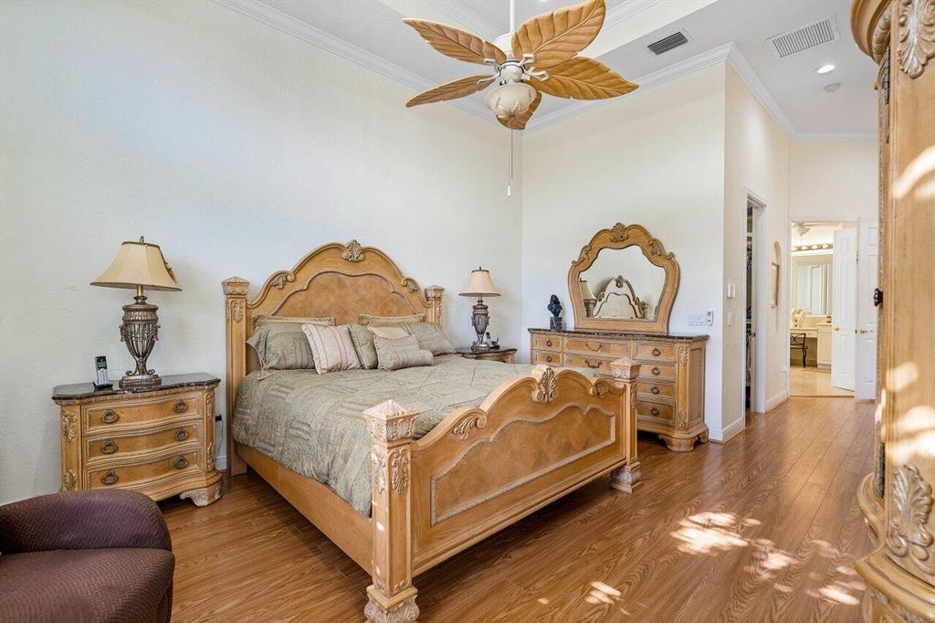 16866 Knightsbridge Lane