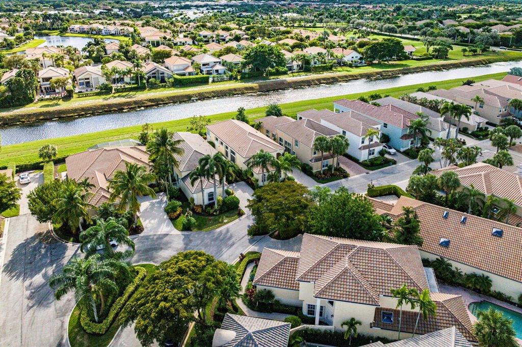 16866 Knightsbridge Lane