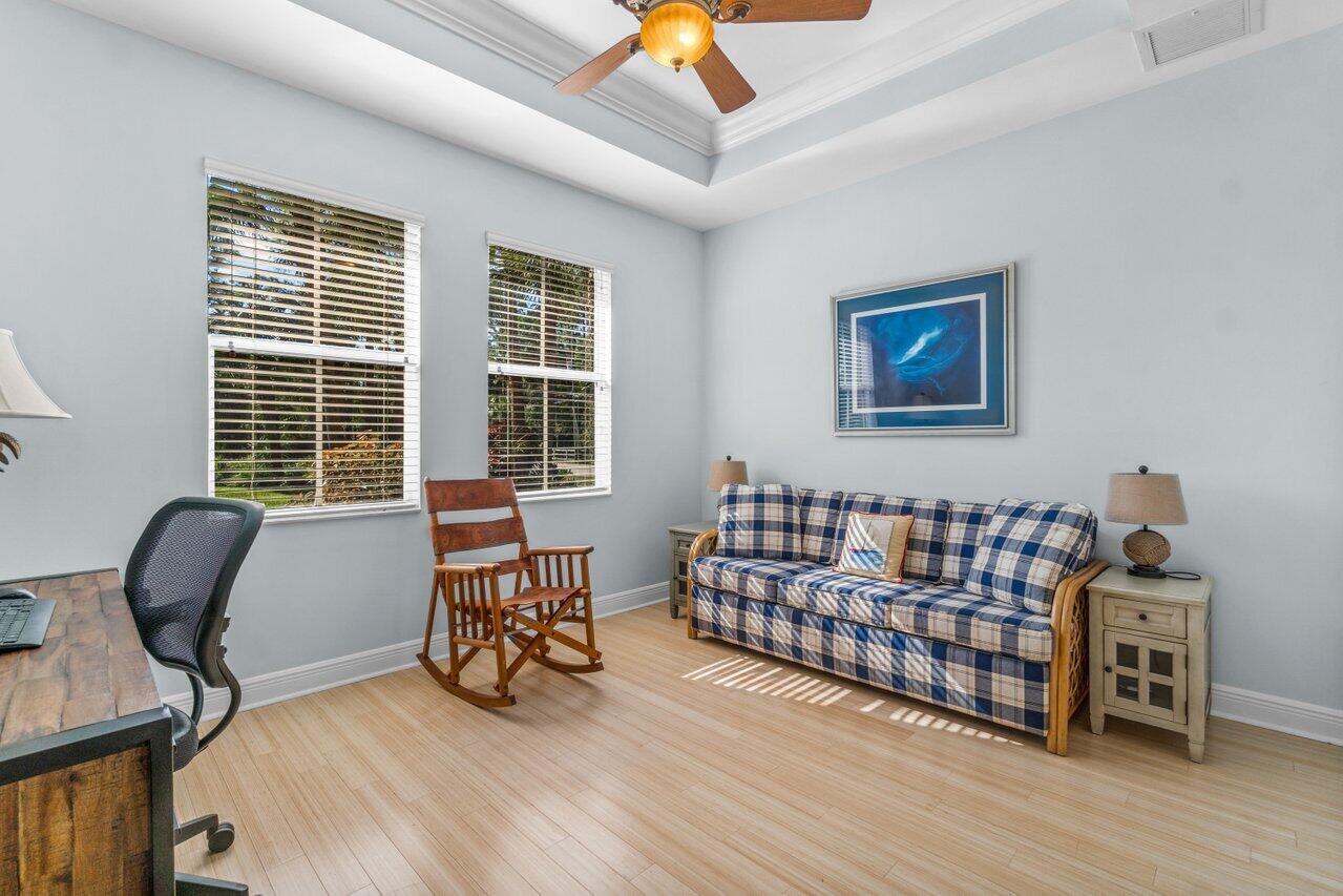 9483 166th Way N