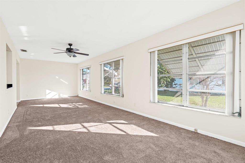 6770 NW 14th Place